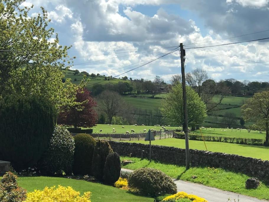 The Old Coop Barn * Brassington